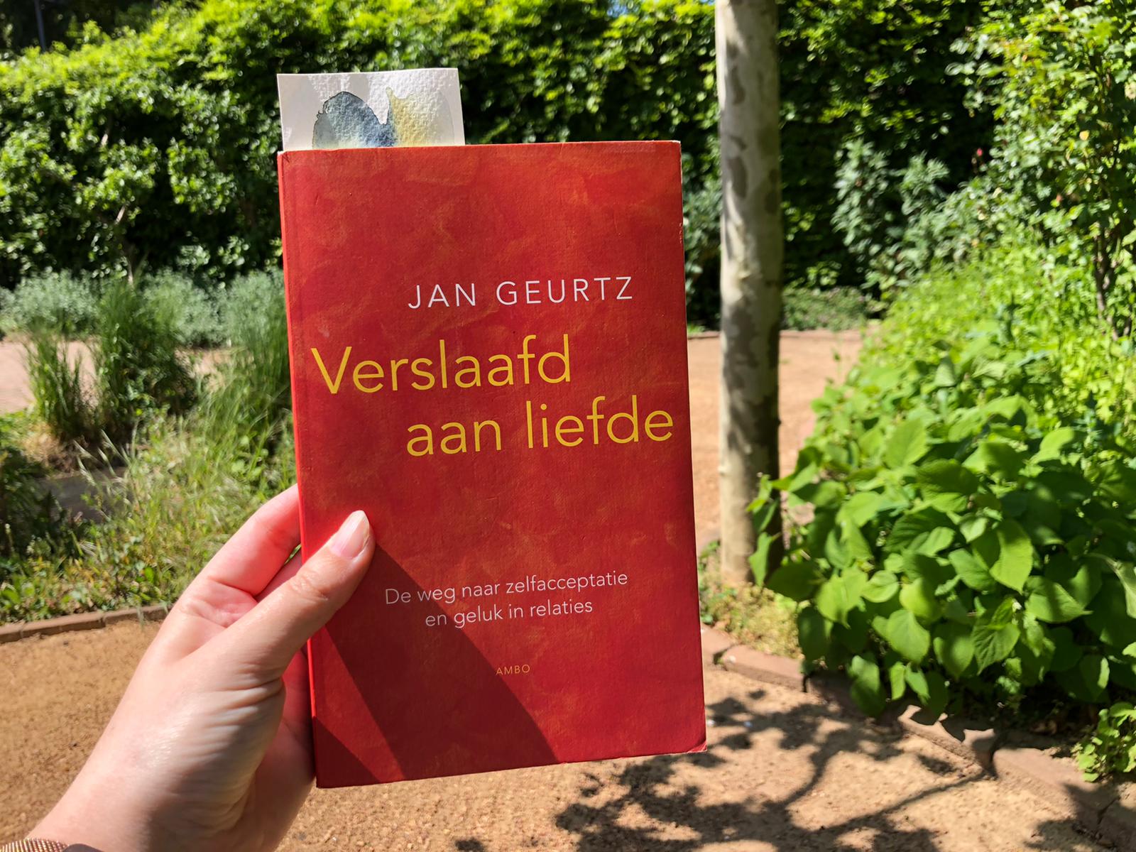 Lezen in de zon - Jan Geurtz - Verslaafd aan liefde