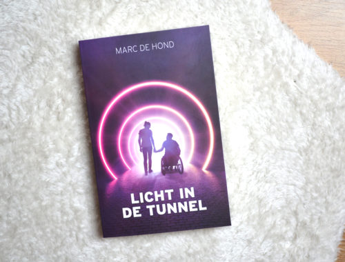 Licht in de tunnel - Marc de Hond
